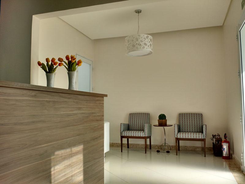 Projeto Comercial - Arquitetura e Interiores por Júlia Pessin em Campinas e Valinhos